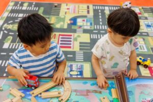 子育て支援センターとは？いつから利用できる？対象年齢・実施イベント・利用方法・注意点など総まとめ！ » mamafun